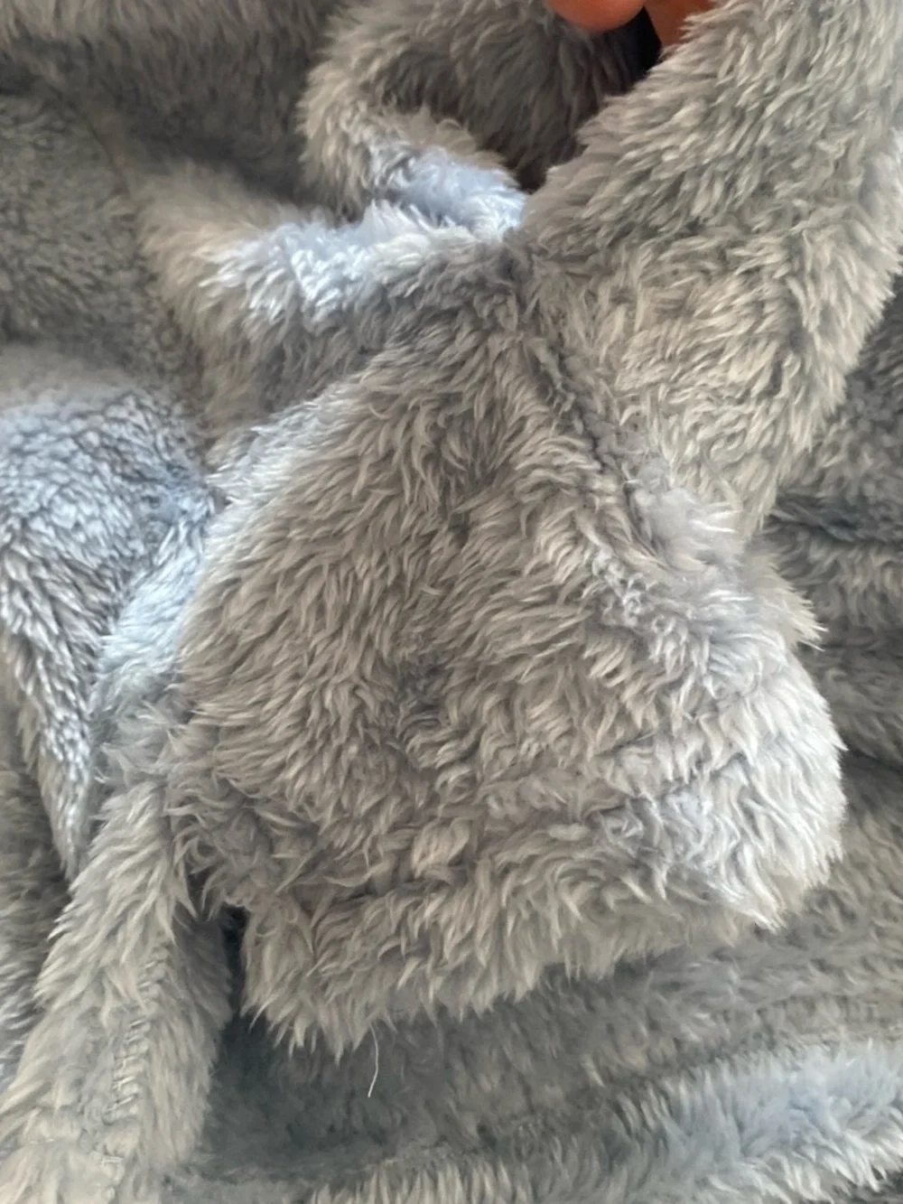 Source Unknown Plush Light Blue and Cream Kids Cozy Set